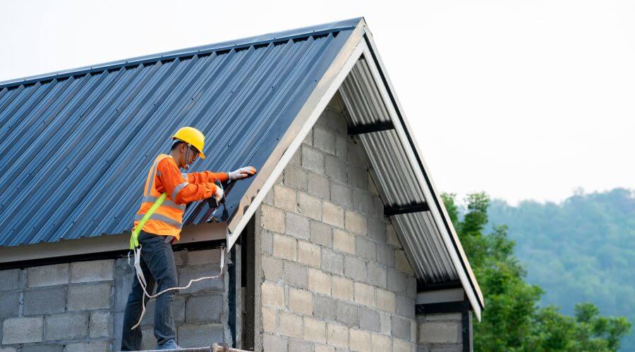 Professional gutter cleaning in Belmont, WV